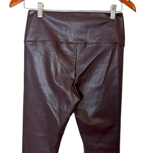 7 For All Mankind Merlot Color Faux Leather Leggings - Picture 4 of 10